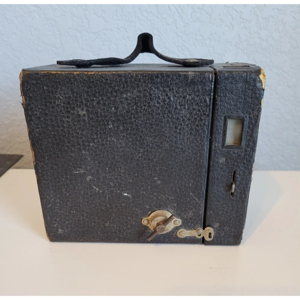 Vintage Eastman Kodak No. 2-A‎ Brownie Box Camera Made In USA Shutter Works